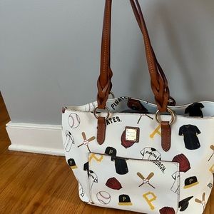 Dooney & Bourke Pittsburgh tote bag